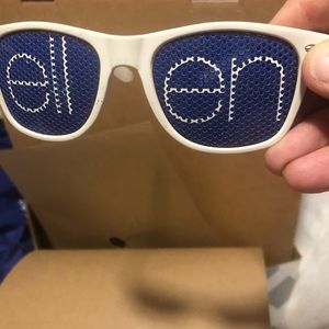 Ellen DeGeneres glasses